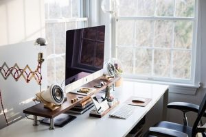 Lee más sobre el artículo Seis ideas para elegir la mesa de oficina perfecta